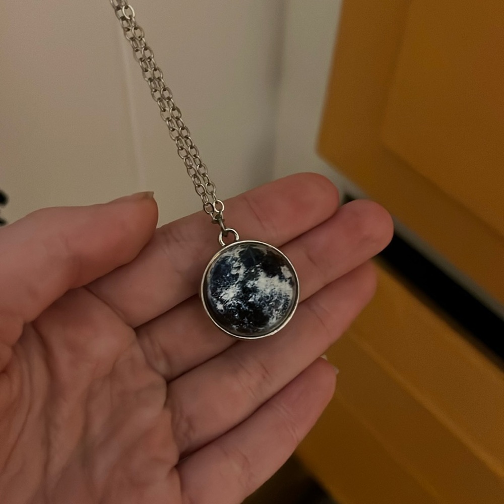 Silver moon necklace